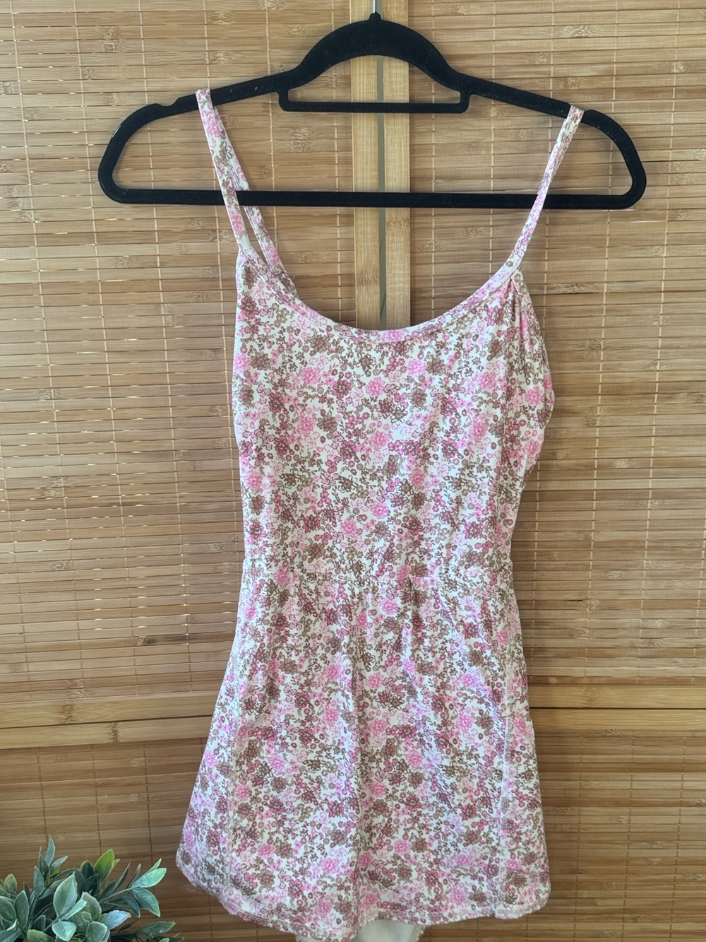 JoyLab Pink Floral Cutout Athletic Dress – Size Medium